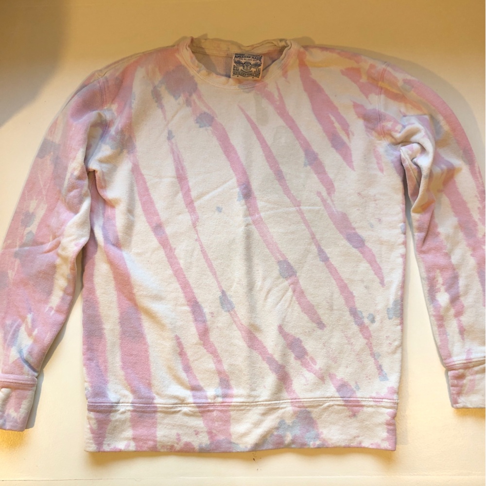 Jungmaven hemp slushi Tahoe sweatshirt small, white pink and blue